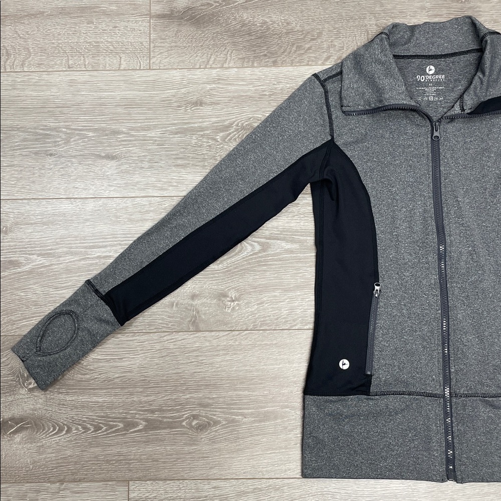 90 Degree by Reflex full-zip athletic jacket with thumbholes XS - Picture 3 of 16